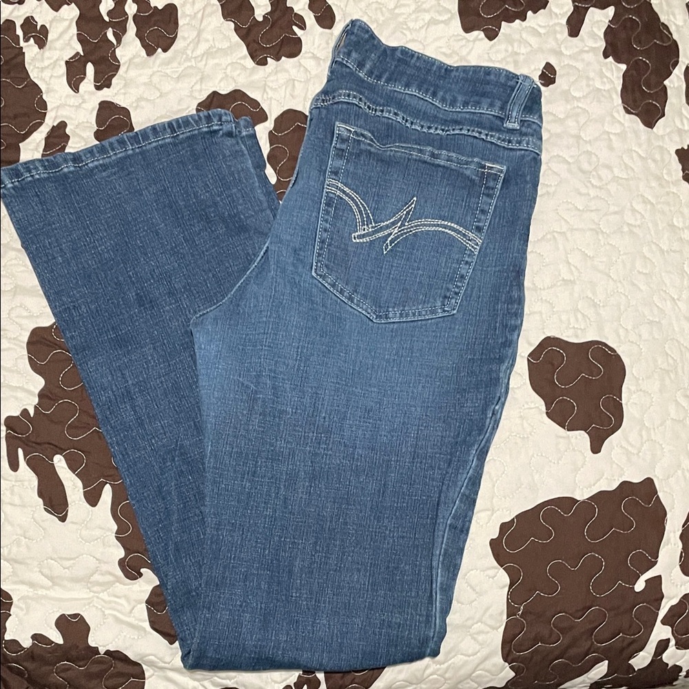 Wrangler Women's Straight Leg Blue Jeans